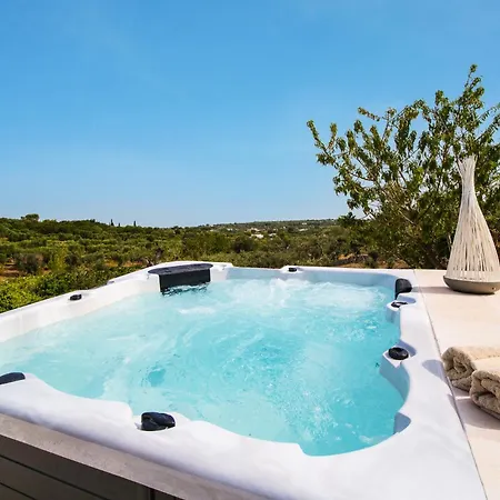 Trullo Ashi * Ostuni